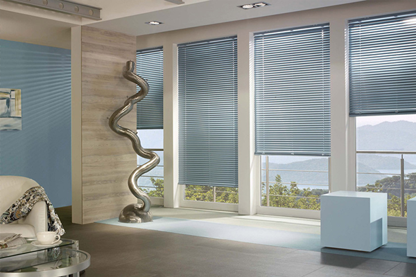 aluminium venetian blinds strand